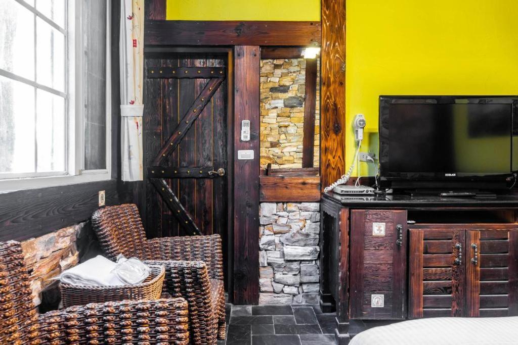 Provence Rose Lodge Renai Exterior foto